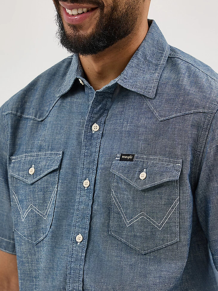 camisa de manga corta de cambray para hombre estilo vintage oscuro