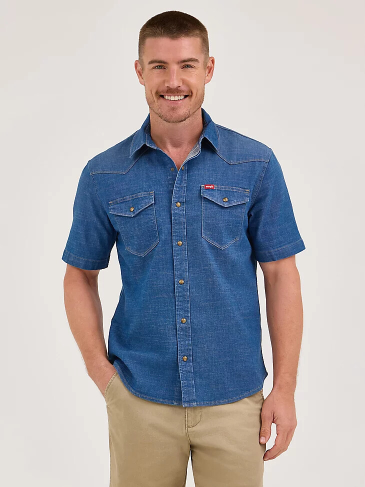 camisa vaquera de manga corta con broches a presión para hombre lavado medio