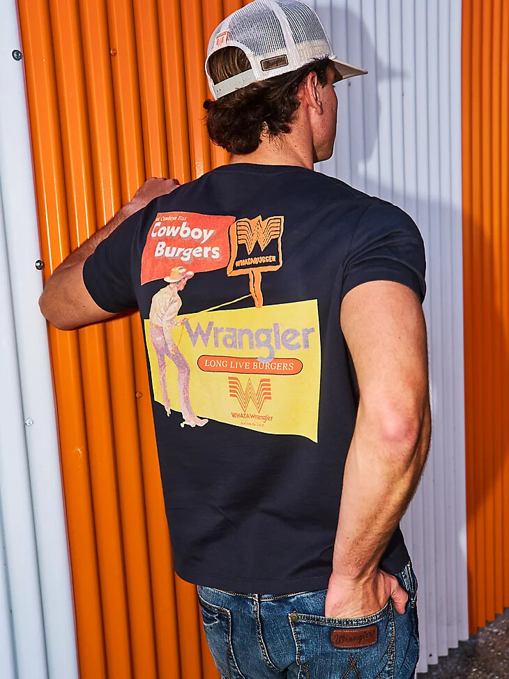 camiseta vaquera de hamburguesas wrangler x whataburger para hombre color negro descolorido