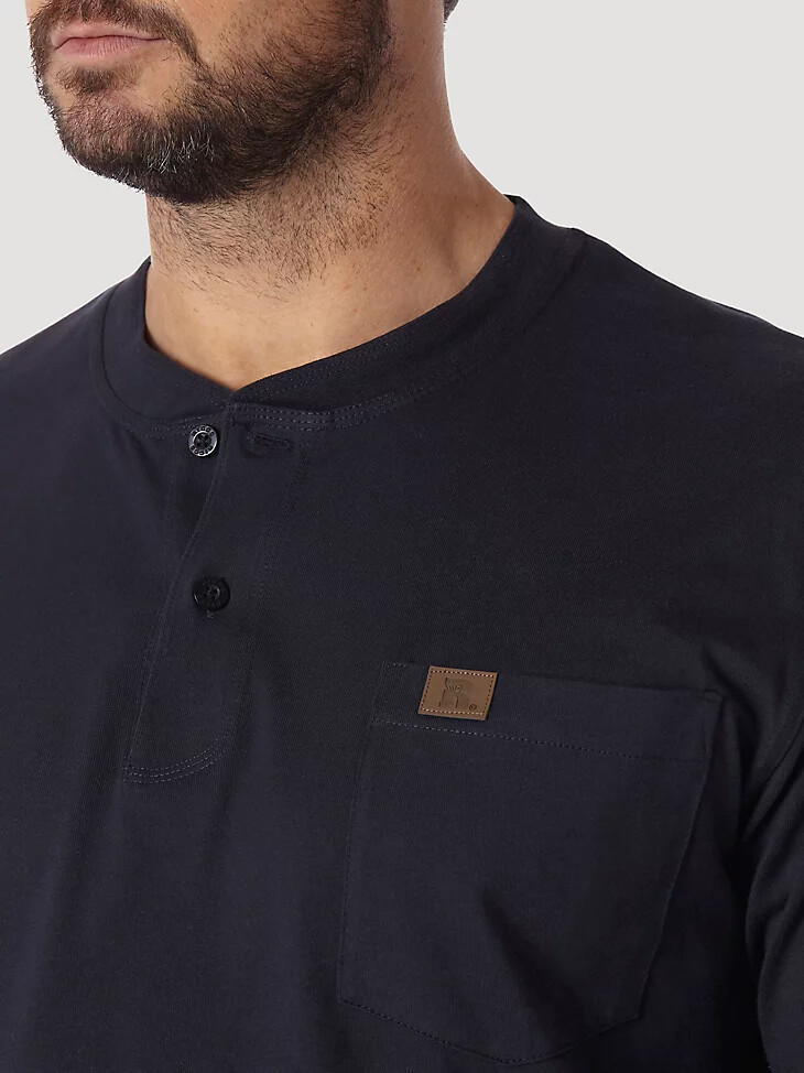 wrangler riggs workwear camiseta henley lisa de manga larga azul marino