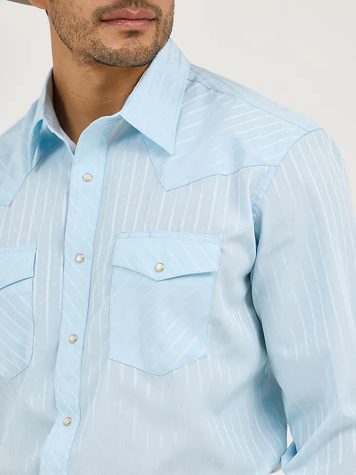 camisa vaquera de manga larga con estampado de rayas dobby y broches estilo western de wrangler color azul