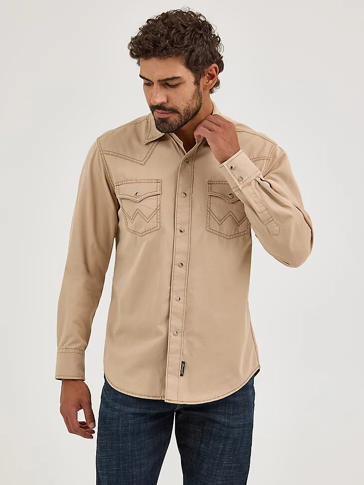 camisa vaquera wrangler retro premium de sarga teñida con pigmentos con broches color tostado