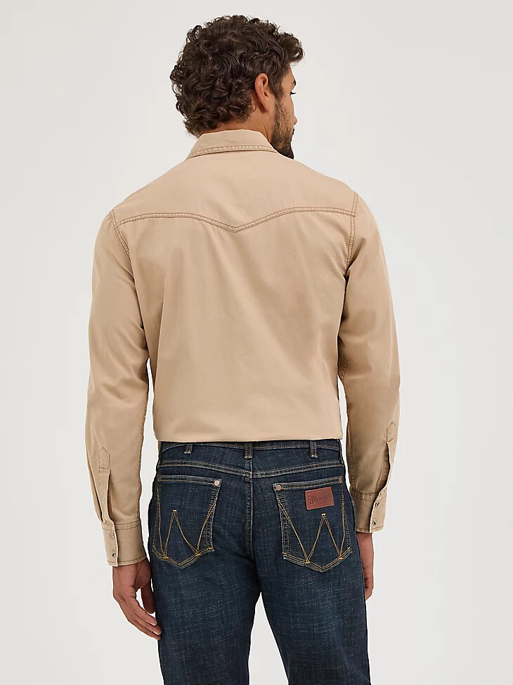 camisa vaquera wrangler retro premium de sarga teñida con pigmentos con broches color tostado