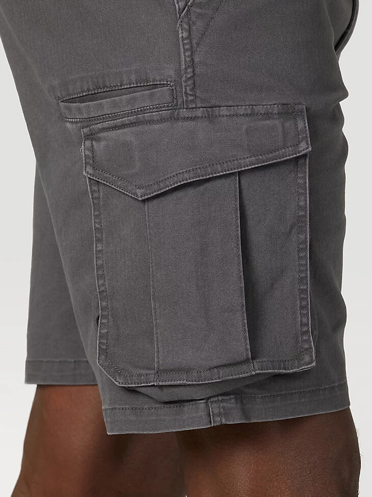 pantalón corto cargo elástico de espiga para hombre en color asfalto