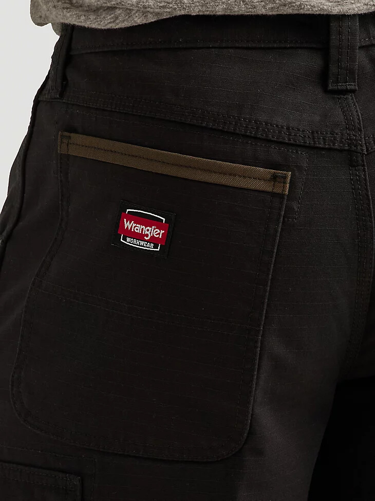 pantalones cortos cargo ranger negros de wrangler workwear