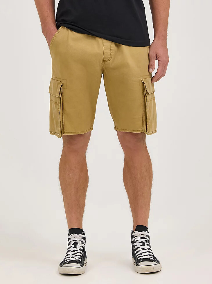 pantalón corto cargo de sarga para hombre color bronce antiguo
