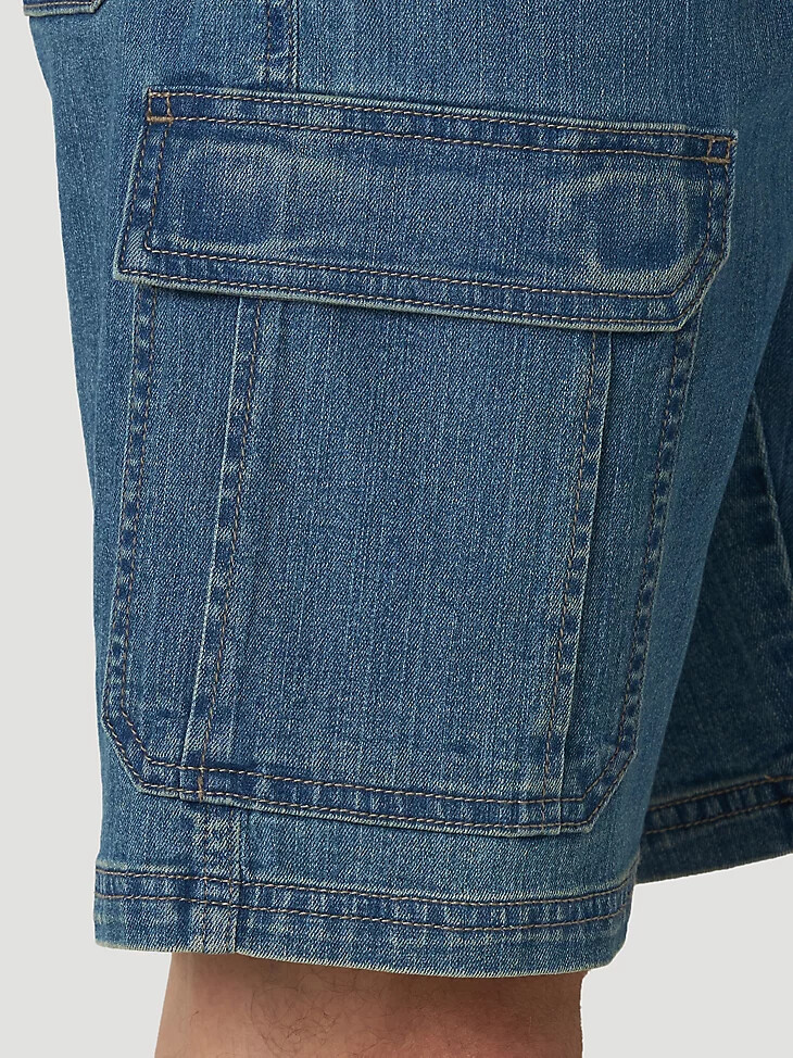 pantalones cortos cargo de mezclilla premium five star de wrangler para hombre color tinte medio
