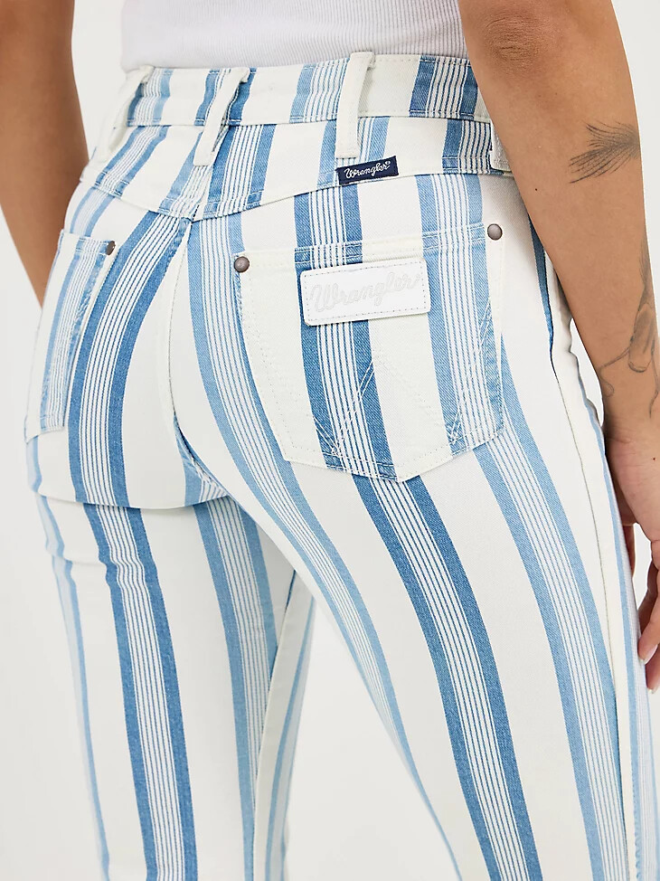 jean acampanado de tiro alto con rayas bailey de wrangler retro para mujer gabby