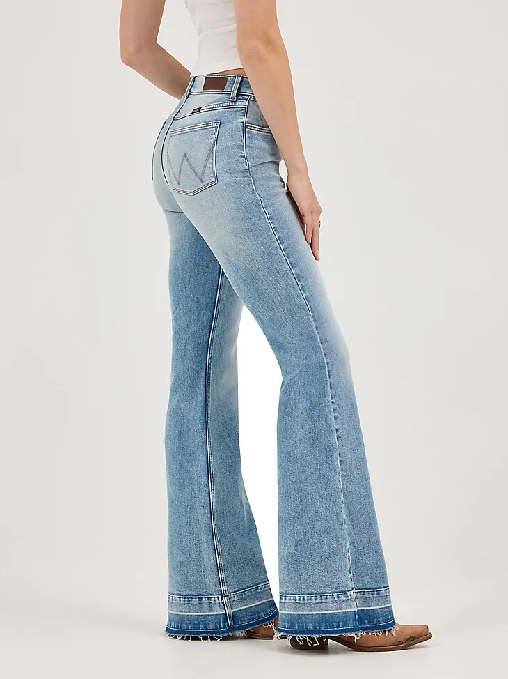 vaqueros acampanados wrangler fierce oasis para mujer