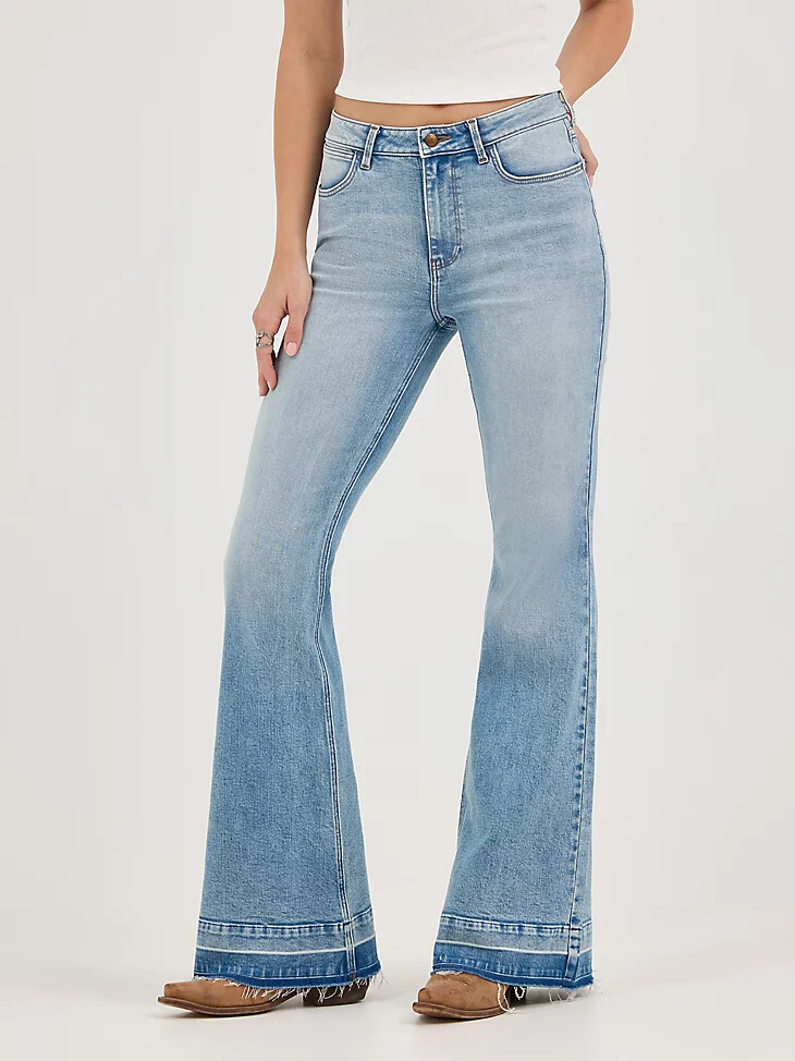 vaqueros acampanados wrangler fierce oasis para mujer
