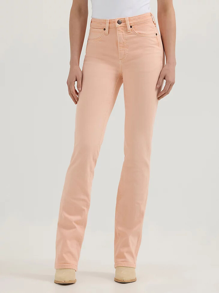 vaqueros wrangler retro bailey de tiro alto con lavado de color y corte acampanado para mujer audrey