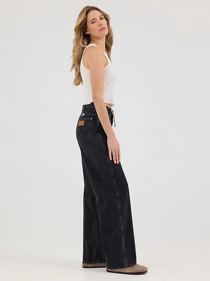 vaqueros holgados con lazo frontal para mujer color negro enjuagado