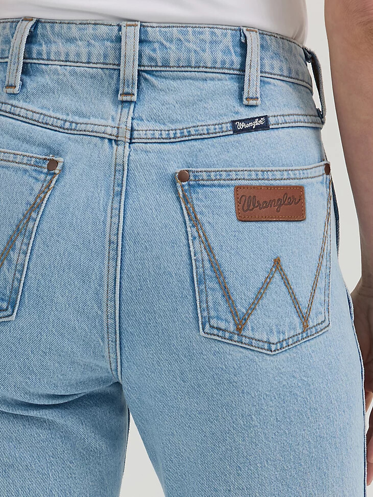 vaqueros wrangler retro bailey de tiro alto con corte acampanado para mujer color lila