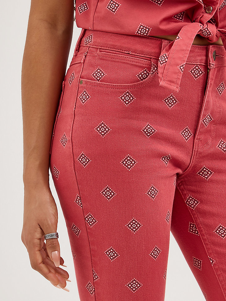 vaqueros con estampado de bota atrevido para mujer diamond bay