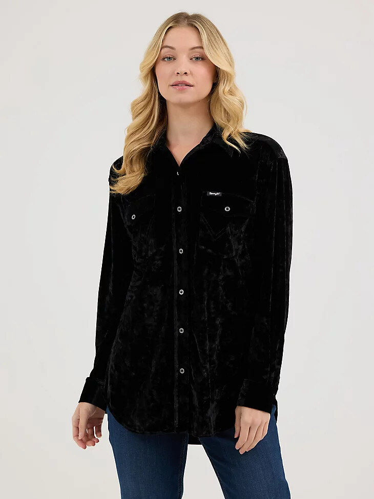 top wrangler de terciopelo con botones y corte boyfriend para mujer color negro