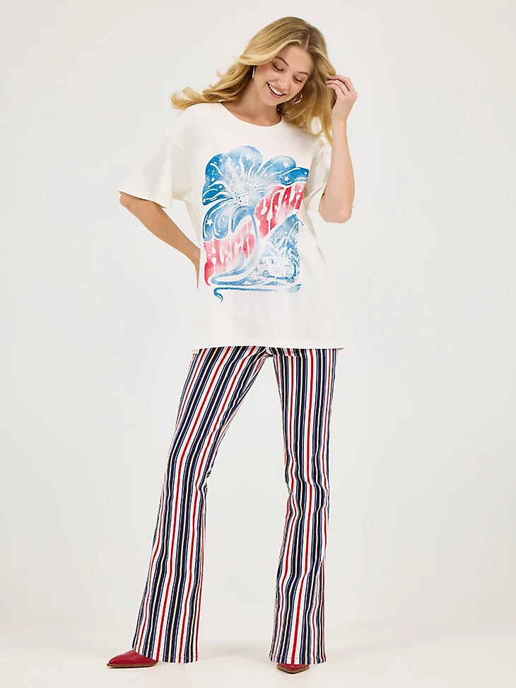 camiseta extragrande heck yeah de wrangler x lainey wilson