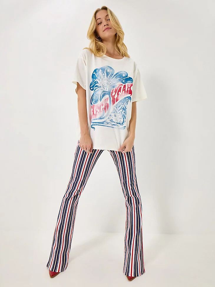 camiseta extragrande heck yeah de wrangler x lainey wilson