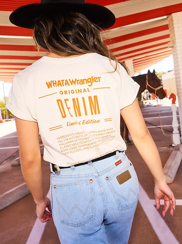 camiseta para mujer wrangler x whataburger marshmallow